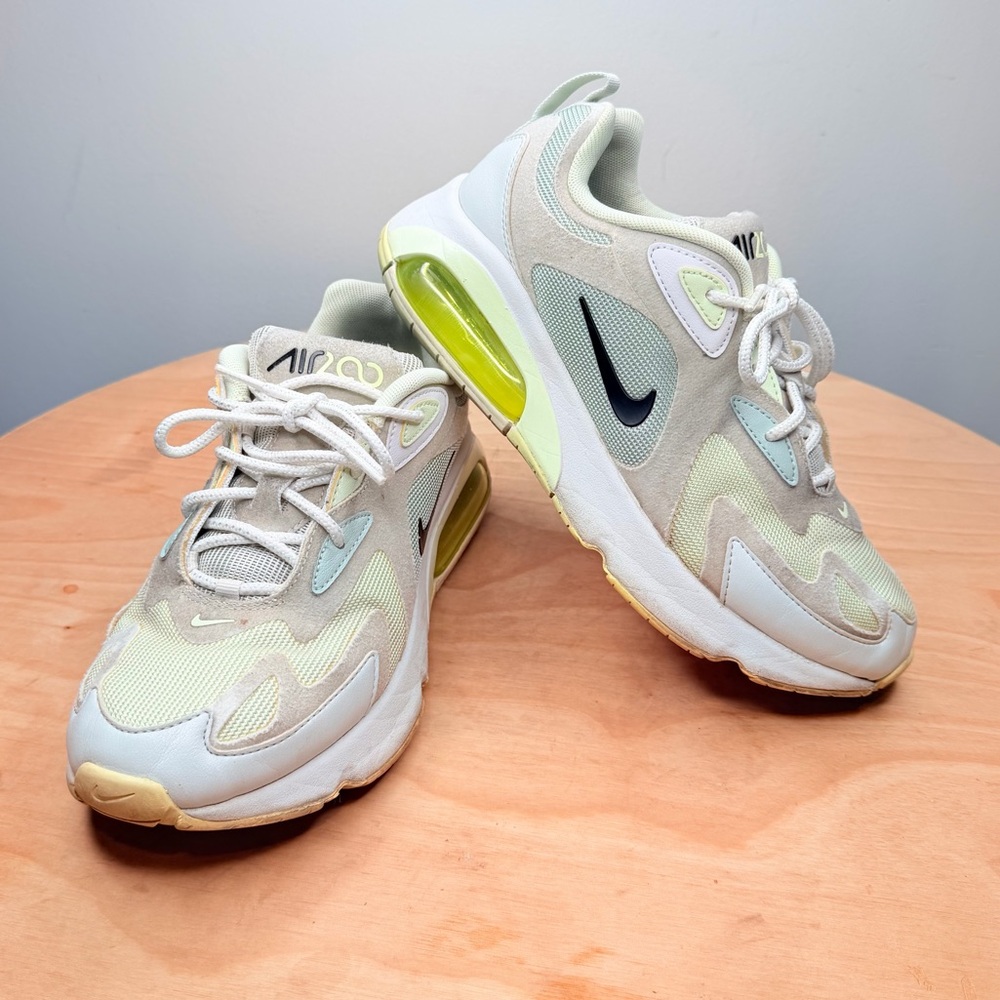 Nike Air Max 200 Pistachio Frost Women’s Size 8 Colorblock Running Shoes